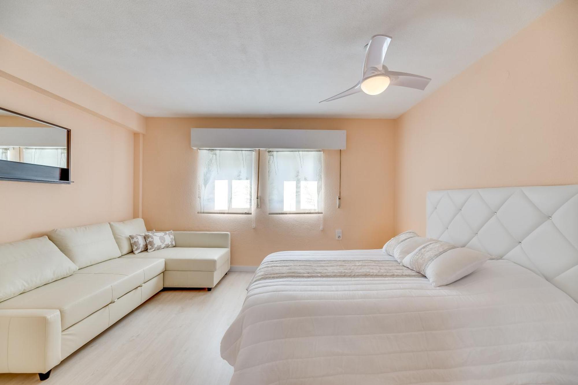 Ferienwohnung Flamingo 1 Bdr Beach 200 Meters Always Happy Benalmádena Exterior foto